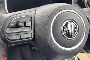 MG MOTOR UK ZS  1.0T GDi Exclusive 5dr DCT Hatchback