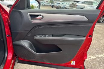 RENAULT ARKANA  1.3 TCe Mild Hybrid 140 S Edition 5dr EDC Estate