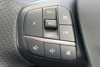 FORD KUGA  ST-Line X Edition 5 door 1.5T EcoBoost 150PS FWD 6 Speed Manual