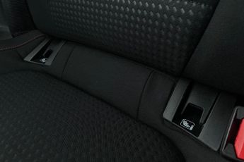 FORD FOCUS  1.0 L EcoBoost ST-Line 5dr 6Spd 125PS