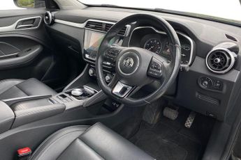 MG MOTOR UK ZS  105kW Exclusive EV 45kWh 5dr Auto Hatchback