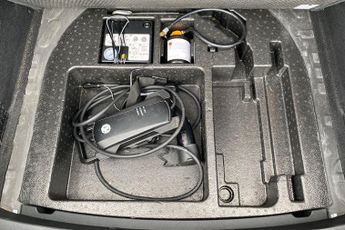 MG MOTOR UK ZS  105kW Exclusive EV 45kWh 5dr Auto Hatchback