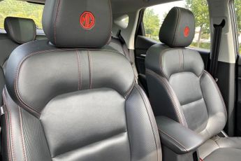 MG MOTOR UK ZS  1.0T GDi Exclusive 5dr Hatchback