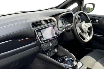 NISSAN LEAF  110kW N-Connecta 39kWh 5dr Auto Hatchback