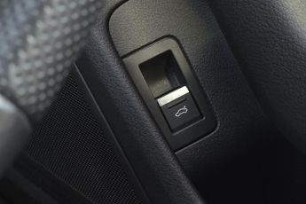 AUDI A6  50 TDI Quattro S Line 4dr Tip Auto Saloon