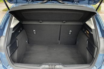 FORD FOCUS  1.0 L EcoBoost Hybrid Titanium 5dr 6Spd 125PS