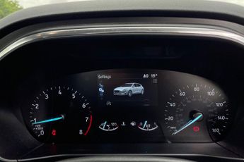 FORD FOCUS  1.0 L EcoBoost Hybrid Titanium 5dr 6Spd 125PS