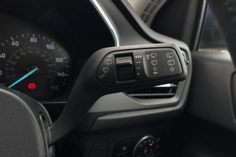 FORD FOCUS  1.0 L EcoBoost Hybrid Titanium 5dr 6Spd 125PS