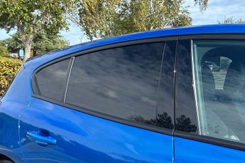 FORD FOCUS  1.0 L EcoBoost Hybrid ST-Line X Edition 5dr 6Spd 125PS