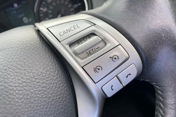 NISSAN QASHQAI  1.5 dCi N-Connecta 5dr Hatchback