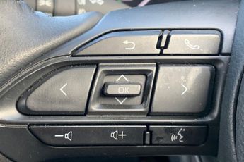 TOYOTA YARIS CROSS  1.5 Hybrid Excel 5dr CVT Estate