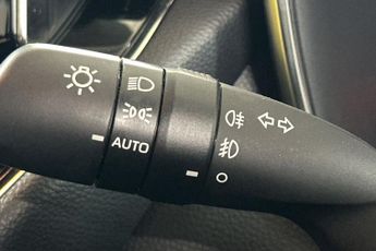 TOYOTA COROLLA  1.8 VVT-i Hybrid Design 5dr CVT Hatchback