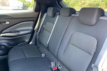 NISSAN JUKE  1.0 DiG-T N-Connecta 5dr DCT Hatchback