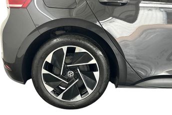 VOLKSWAGEN ID.3  150kW Tech Pro Performance 58kWh 5dr Auto Hatchback