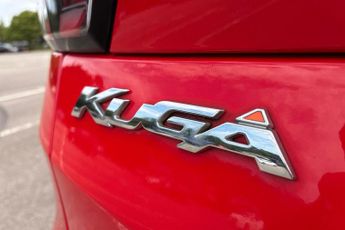 FORD KUGA  1.5 L Ford EcoBoost Titanium Edition 5dr 6Spd Auto 176PS