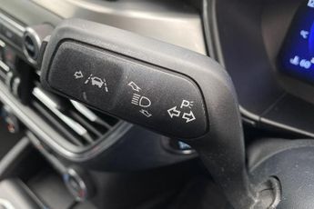 FORD FOCUS  1.0 L EcoBoost Hybrid Titanium X Edition 5dr 6Spd 125PS