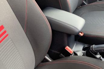 FORD FIESTA  1.0 L EcoBoost Hybrid ST-Line Edition 5dr 6Spd 125PS