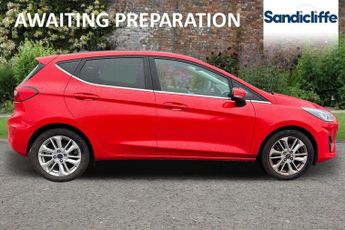 FORD FIESTA Focus 1.0 L EcoBoost Hybrid Titanium 5dr 6Spd 125PS