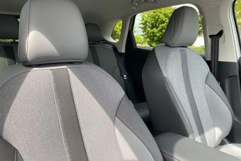 MG MOTOR UK MGS5  170kW Trophy EV Long Range 64kWh 5dr Auto Estate