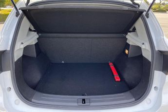 MG MOTOR UK ZS  1.8 120 + 5Dr
