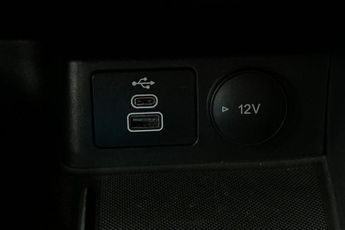 FORD KUGA  ST-Line Edition 5 door 2.5L Duratec FHEV 190PS FWD CVT Automati