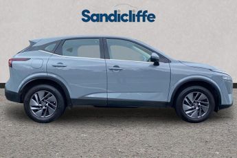 NISSAN QASHQAI  1.3 DiG-T MH 158 Acenta Premium 5dr Xtronic Hatchback