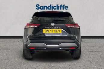 NISSAN QASHQAI  1.3 DiG-T MH 158 N-Connecta 5dr Xtronic Hatchback