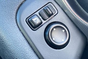 NISSAN QASHQAI  1.3 DiG-T 160 Tekna 5dr DCT Hatchback