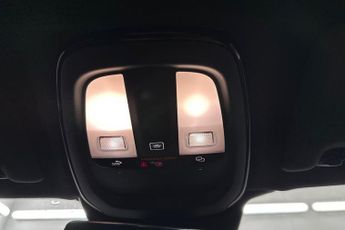 VOLVO XC40  2.0 B3P Plus Dark 5dr Auto Estate