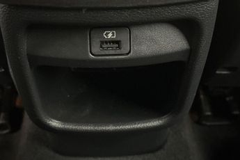 NISSAN JUKE  1.6 Hybrid N-Connecta 5dr Auto Hatchback