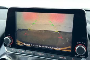 NISSAN JUKE  1.6 Hybrid N-Connecta 5dr Auto Hatchback