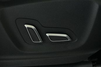 MG MOTOR UK HS  1.5 T-GDI PHEV SE 5dr Auto Hatchback