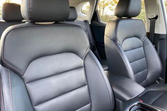 MG MOTOR UK HS  1.5 T-GDI PHEV SE 5dr Auto Hatchback