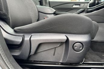 NISSAN QASHQAI  1.5 E-Power Kuro Edition 5dr Auto Hatchback