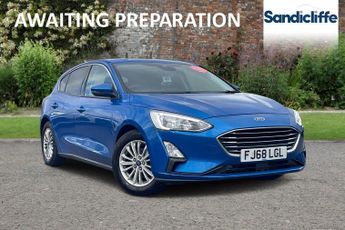 Ford Focus  1.0 L EcoBoost Titanium 5dr 6Spd 125PS