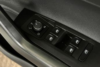 VOLKSWAGEN POLO  1.0 TSI Life 5dr DSG Hatchback