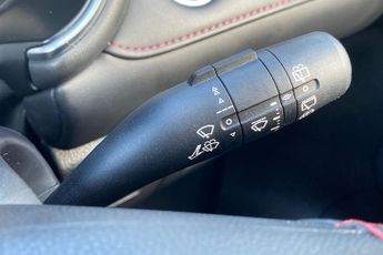 MG MOTOR UK HS  1.5 T-GDI PHEV Trophy 5dr Auto Hatchback