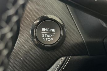 FORD PUMA  1.0 L EcoBoost Hybrid (mHEV) ST-Line Vignale 5dr 7Spd Auto 155P