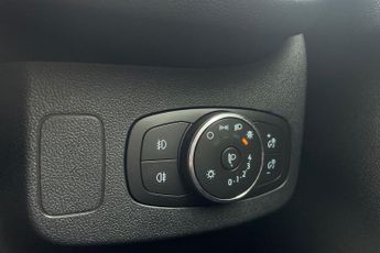 FORD PUMA  1.0 L EcoBoost Hybrid (mHEV) ST-Line X 5dr 7Spd Auto 125PS