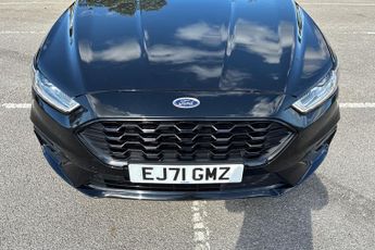 FORD MONDEO  ST-Line 4 Door 2.0L TiVCT HYBRID 187PS FWD CVT automatic