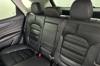 MG MOTOR UK HS  1.5 T-GDI PHEV Trophy 5dr Auto Hatchback