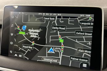 MG MOTOR UK HS  1.5 T-GDI PHEV Trophy 5dr Auto Hatchback