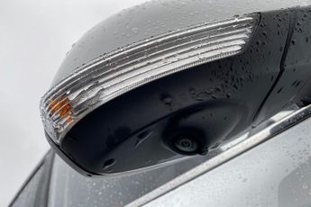 MG MOTOR UK ZS  1.0T GDi Exclusive 5dr DCT Hatchback