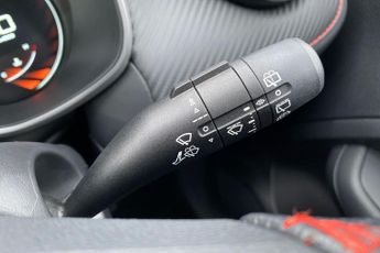 MG MOTOR UK ZS  1.0T GDi Exclusive 5dr DCT Hatchback