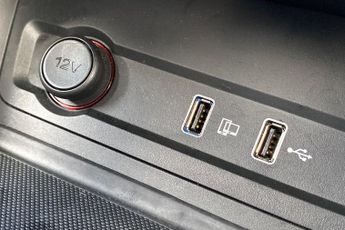 MG MOTOR UK ZS  1.0T GDi Exclusive 5dr DCT Hatchback