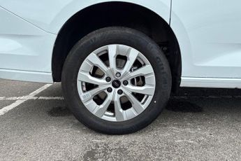 FORD TRANSIT CONNECT  Limited Van LWB 250 L2 1.5L EcoBoost 150PS PHEV FWD 6 Speed Aut