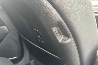 KIA SPORTAGE  1.6T GDi HEV GT-Line 5dr Auto Estate