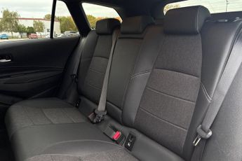 TOYOTA COROLLA  1.8 VVT-i Hybrid Design 5dr CVT Estate