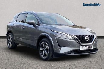 Nissan Qashqai  1.3 DiG-T MH 158 Premiere Edition 5dr Xtronic Hatchback