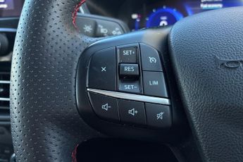 FORD KUGA  ST-Line X Edition 5 door 2.5 Duratec PHEV 225PS FWD CVT Automat